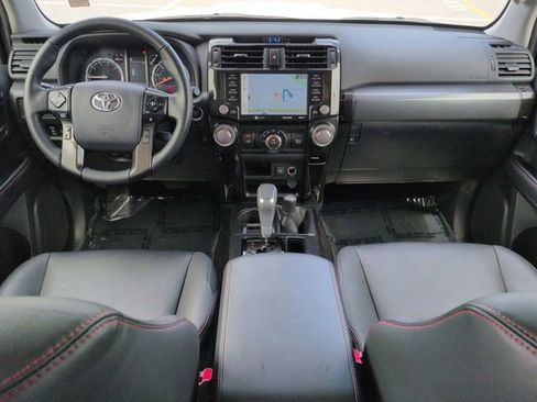 Certified 2024 Toyota 4Runner TRD Off-Road Premium w/ Moonroof Package AWD/4WD image 15