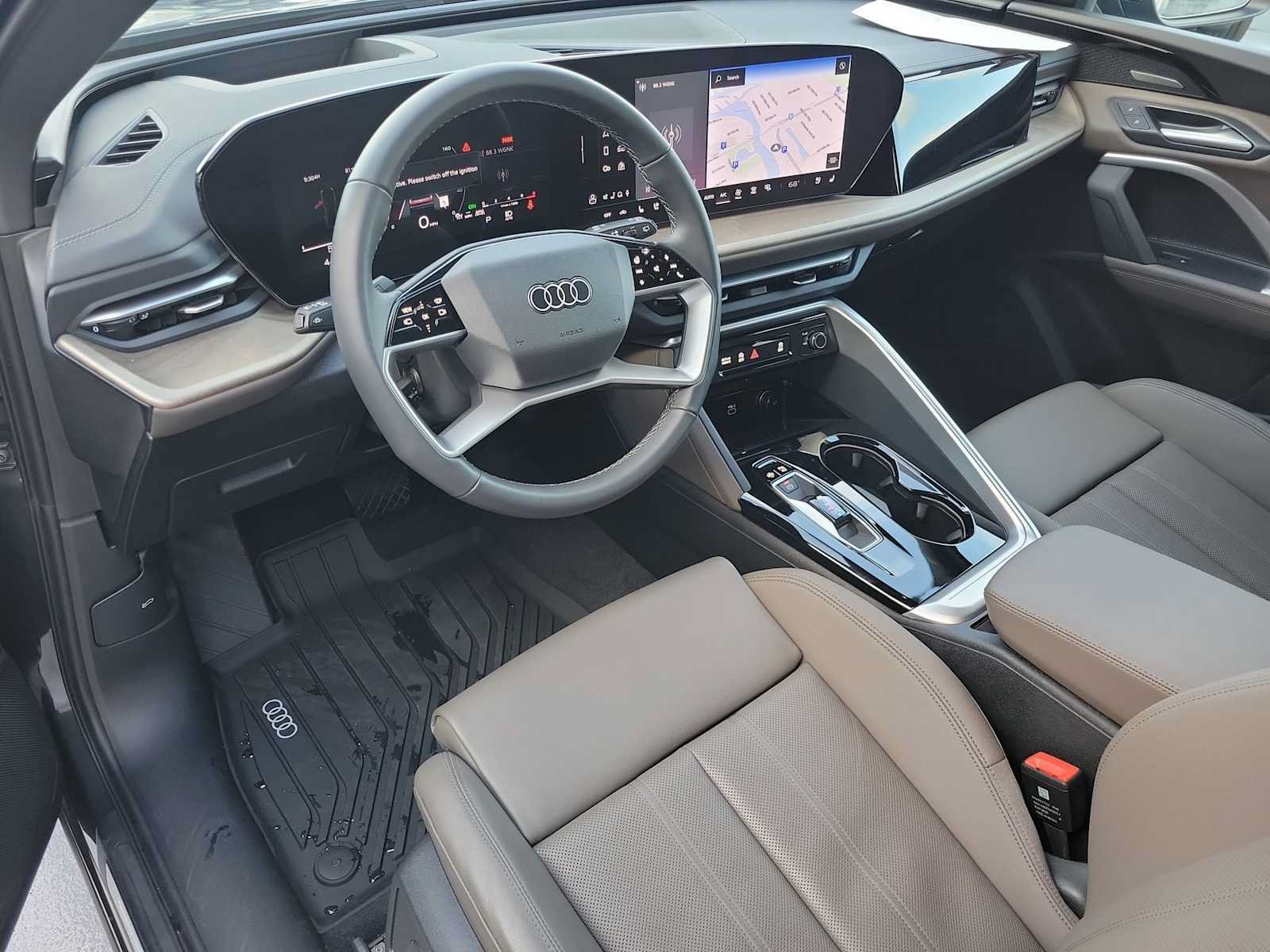Certified 2025 Audi Q5 Premium Plus w/ Premium Plus AWD/4WD image 2