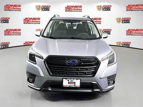 Used 2024 Subaru Forester Premium AWD/4WD image 14