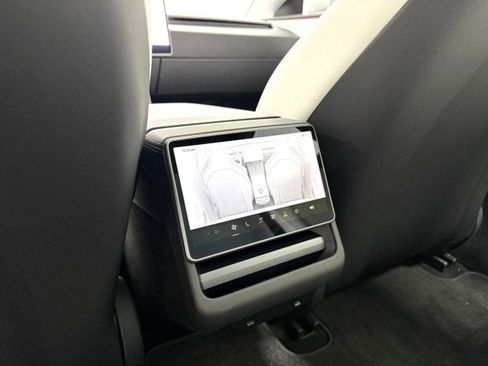 Used 2025 Tesla Model 3 Performance AWD/4WD image 23