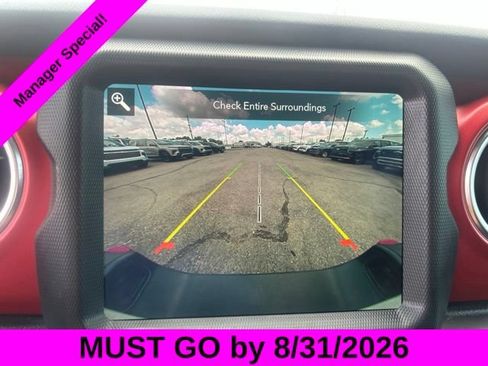 Used 2023 Jeep Gladiator Rubicon w/ LED Lighting Group AWD/4WD image 22