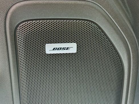 Used 2020 GMC Sierra 1500 SLT w/ SLT Premium Package image 10