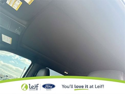 Used 2022 Ford F250 Lariat w/ Tremor Off-Road Package image 20