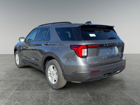 New 2026 Ford Explorer Active image 3
