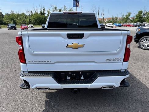 New 2026 Chevrolet Silverado 1500 High Country AWD/4WD image 4