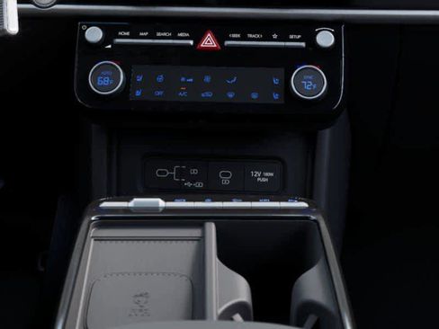 New 2026 Hyundai Tucson Limited image 16