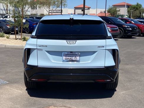 Used 2024 Cadillac Lyriq Tech RWD image 5