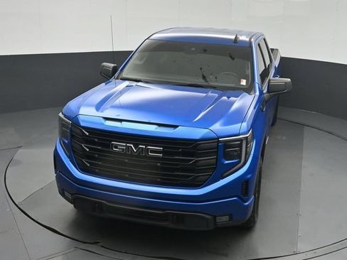 Used 2023 GMC Sierra 1500 Elevation w/ LPO, Elevation Black Package AWD/4WD image 45