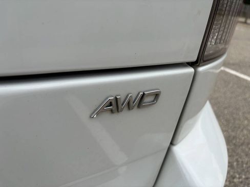 Used 2011 Volvo XC90 3.2 AWD/4WD image 12