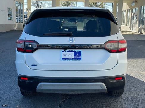 Certified 2025 Honda Pilot EX-L image 5