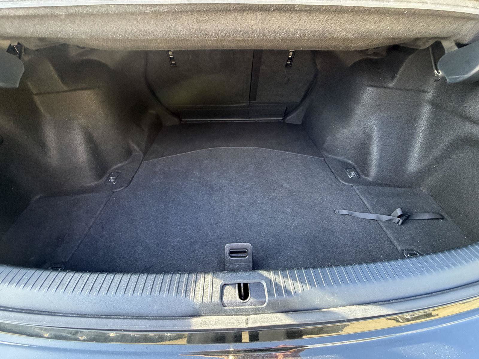 Used 2019 Lexus IS 300 F Sport w/ F Sport Package AWD/4WD image 28