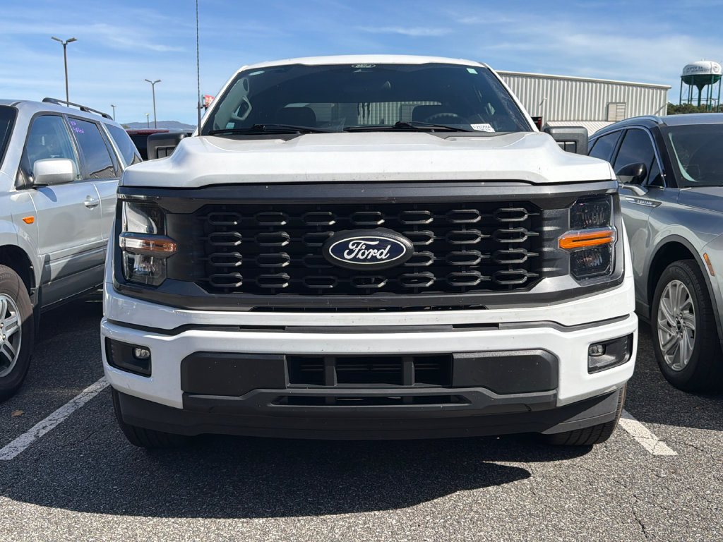 Used 2025 Ford F150 STX w/ Equipment Group 200A RWD image 15