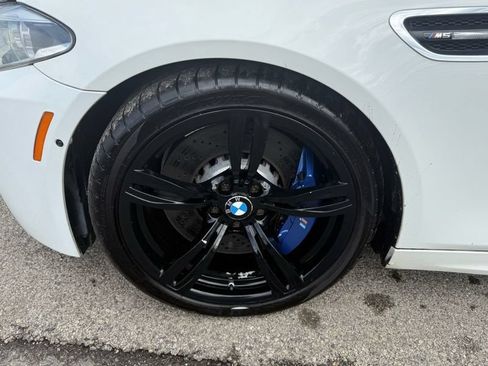 Used 2016 BMW M5 RWD image 9