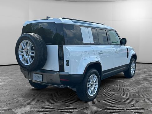 New 2026 Land Rover Defender 110 S AWD/4WD image 5