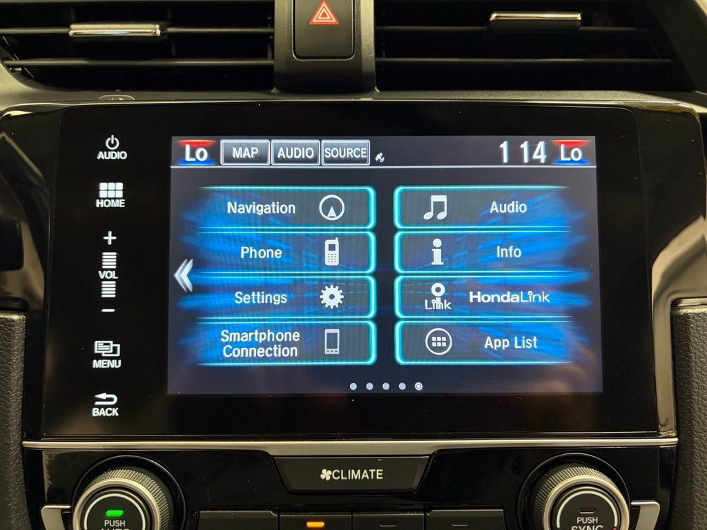 Used 2018 Honda Civic Touring image 18