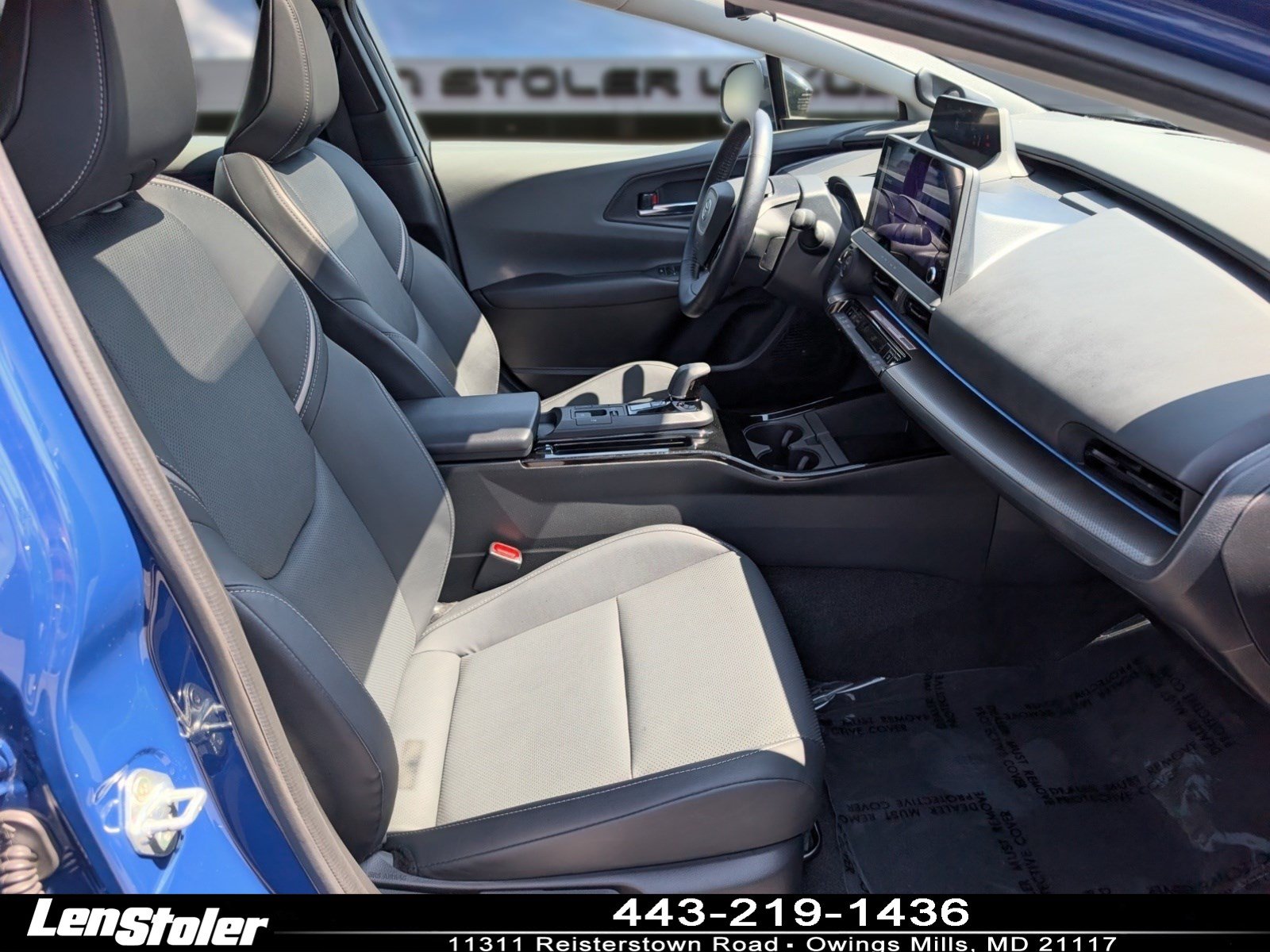 Used 2024 Toyota Prius Limited w/ Limited Premium Package AWD/4WD image 12