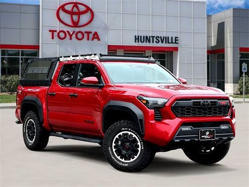 Used 2024 Toyota Tacoma TRD Off-Road image 1