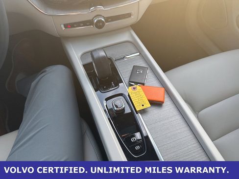 Certified 2023 Volvo XC60 B5 Plus w/ Climate Package image 27