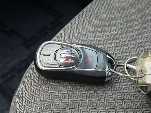 Used 2025 Buick Encore GX Preferred FWD image 21