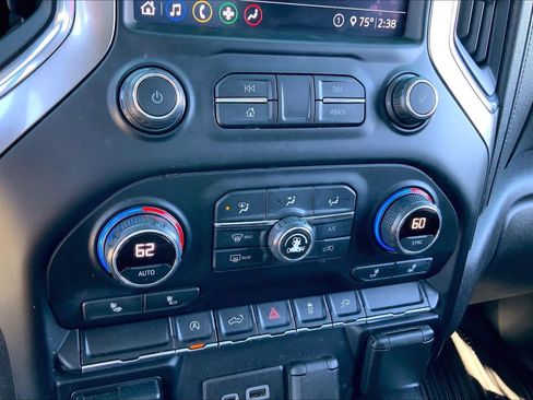 Used 2020 Chevrolet Silverado 1500 RST w/ Texas Edition image 28