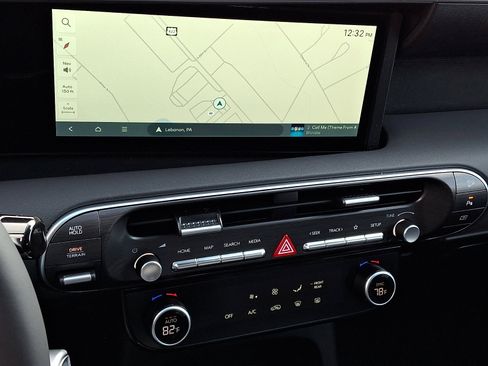 New 2026 Hyundai Palisade SE image 8