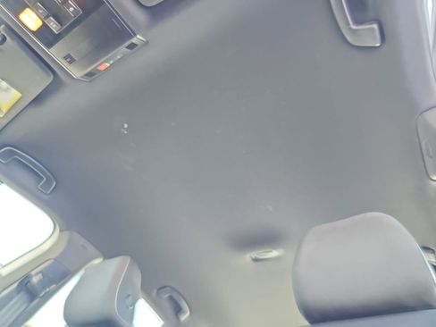 Used 2022 Volkswagen Jetta Sport image 33