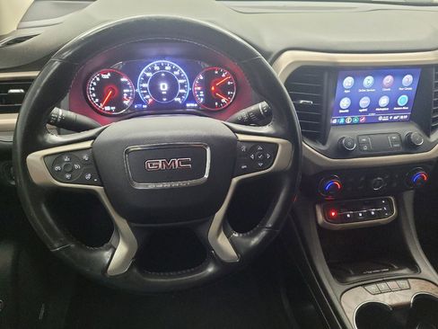 Used 2021 GMC Acadia Denali image 22