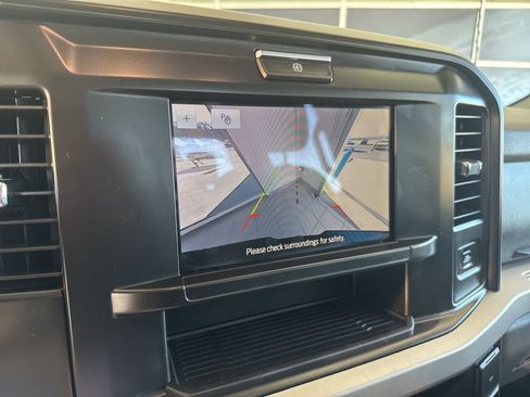 Used 2025 Ford F250 XLT image 32