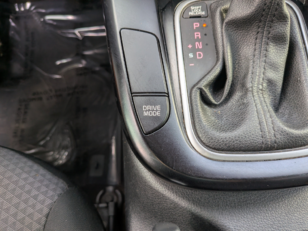 Used 2021 Kia Soul LX FWD image 24