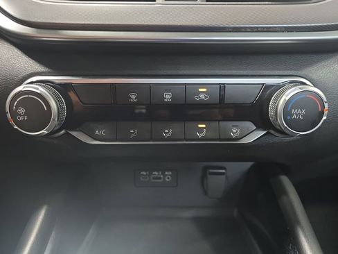 Used 2023 Nissan Altima 2.5 SR AWD/4WD image 23