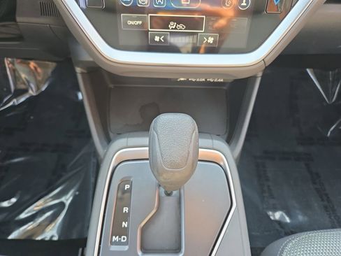 Certified 2024 Subaru Crosstrek 2.0i Premium image 11