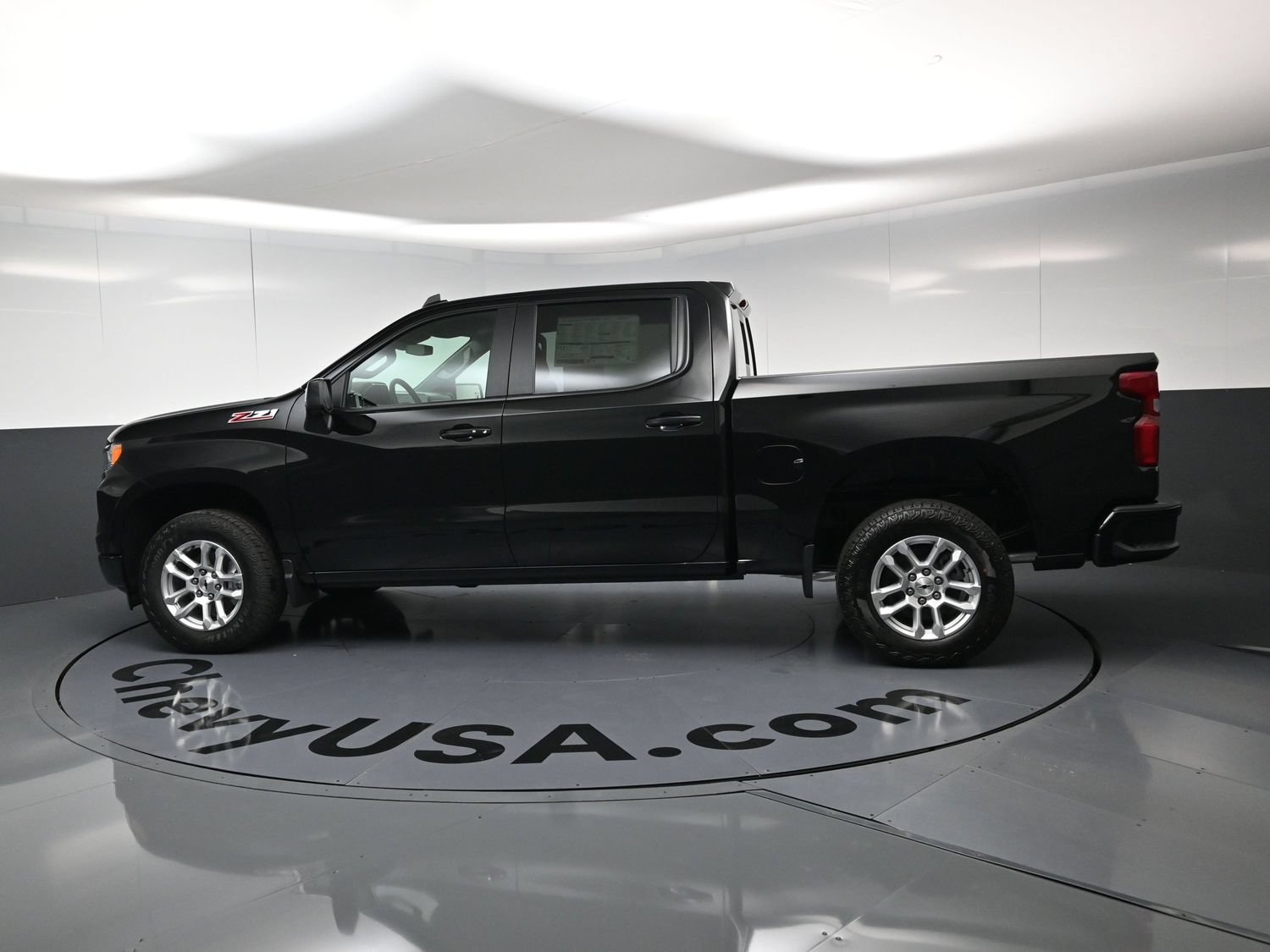 New 2026 Chevrolet Silverado 1500 RST w/ Safety Package AWD/4WD image 6