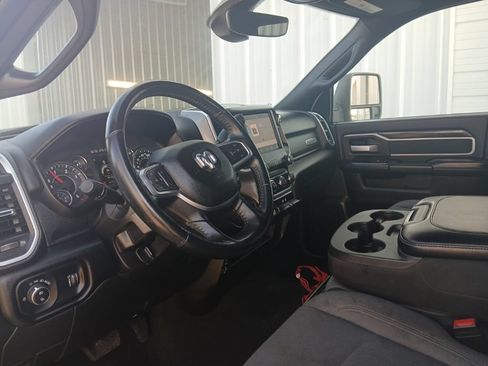 Used 2024 RAM 3500 Big Horn AWD/4WD image 36