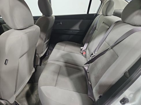 Used 2012 Nissan Sentra 2.0 SR image 23