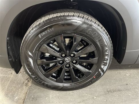 Certified 2025 MAZDA CX-50 AWD 2.5 S w/ Preferred Package image 22