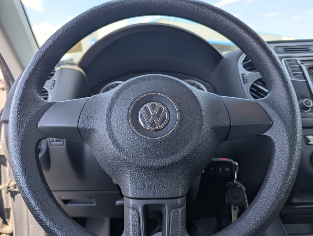 Used 2017 Volkswagen Tiguan S AWD/4WD image 20