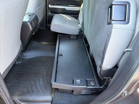 Used 2016 Toyota Tundra Limited w/ Tundra Package #1 AWD/4WD image 40