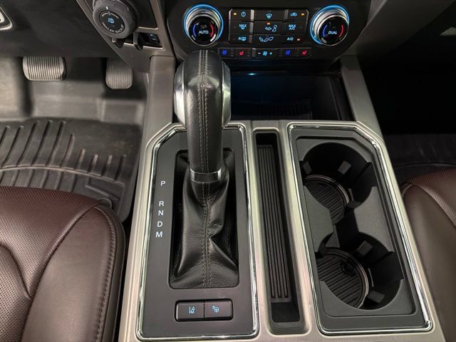 Used 2017 Ford F150 Platinum w/ Equipment Group 701A Luxury AWD/4WD image 27