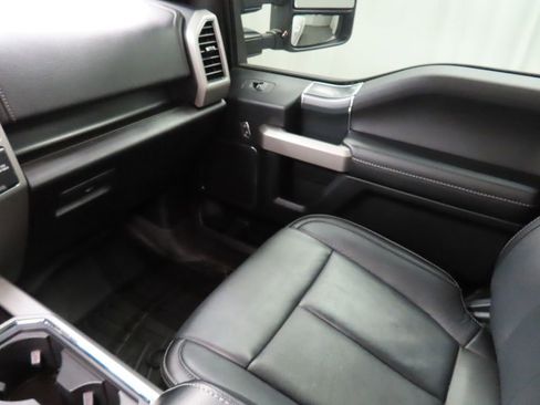 Used 2020 Ford F150 Lariat w/ Equipment Group 502A Luxury AWD/4WD image 28