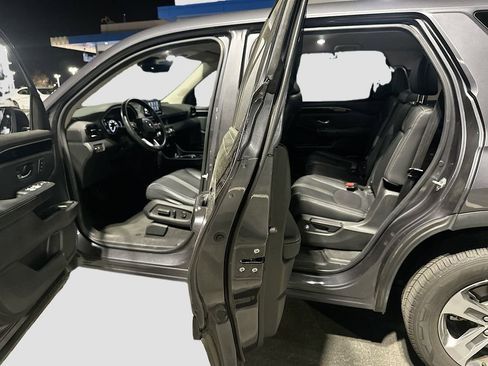 Used 2024 Honda Pilot EX-L image 27