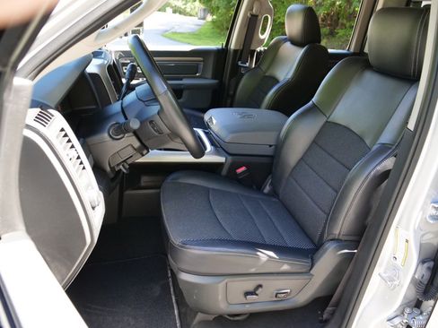 Used 2018 RAM 2500 Big Horn image 23