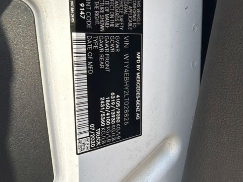 Used 2020 Mercedes-Benz Sprinter 2500 w/ Driver Convenience Package image 35