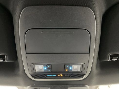 Used 2024 Ford F150 STX image 40