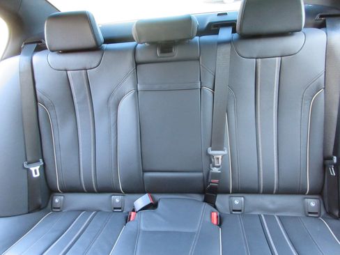 Used 2023 BMW 540i w/ M Sport Package image 41