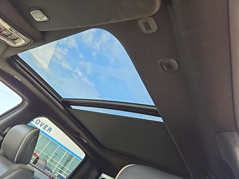 Used 2023 RAM 1500 Laramie image 30