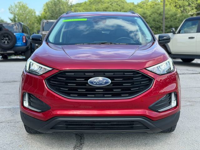 Used 2024 Ford Edge SEL w/ Sport Appearance Package AWD/4WD image 2