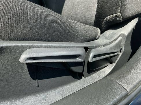 Used 2023 Honda Civic EX image 17