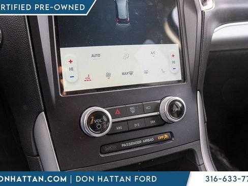 Certified 2022 Ford Edge SEL AWD/4WD image 9