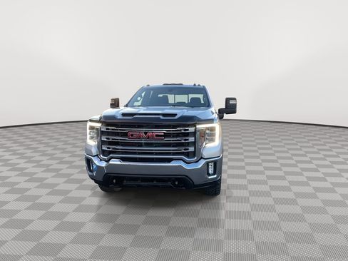 Used 2023 GMC Sierra 2500 SLE image 2