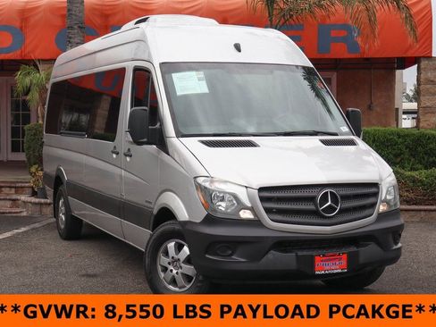 Used 2016 Mercedes-Benz Sprinter 2500 image 2